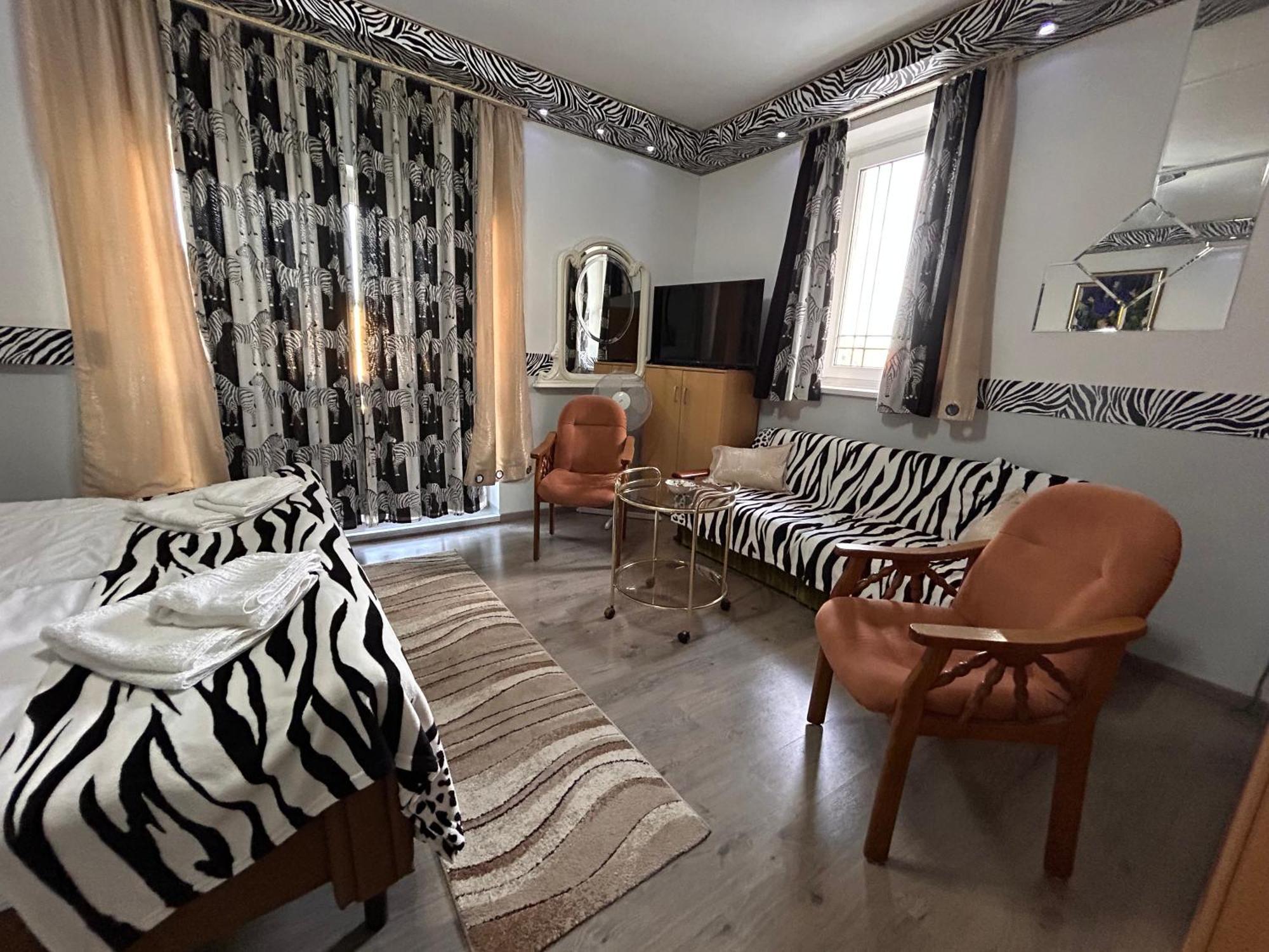 Heviz Kristaly Apartman Exterior foto