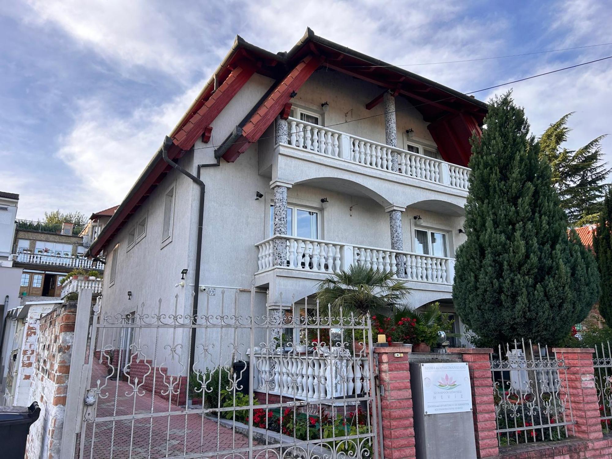 Heviz Kristaly Apartman Exterior foto